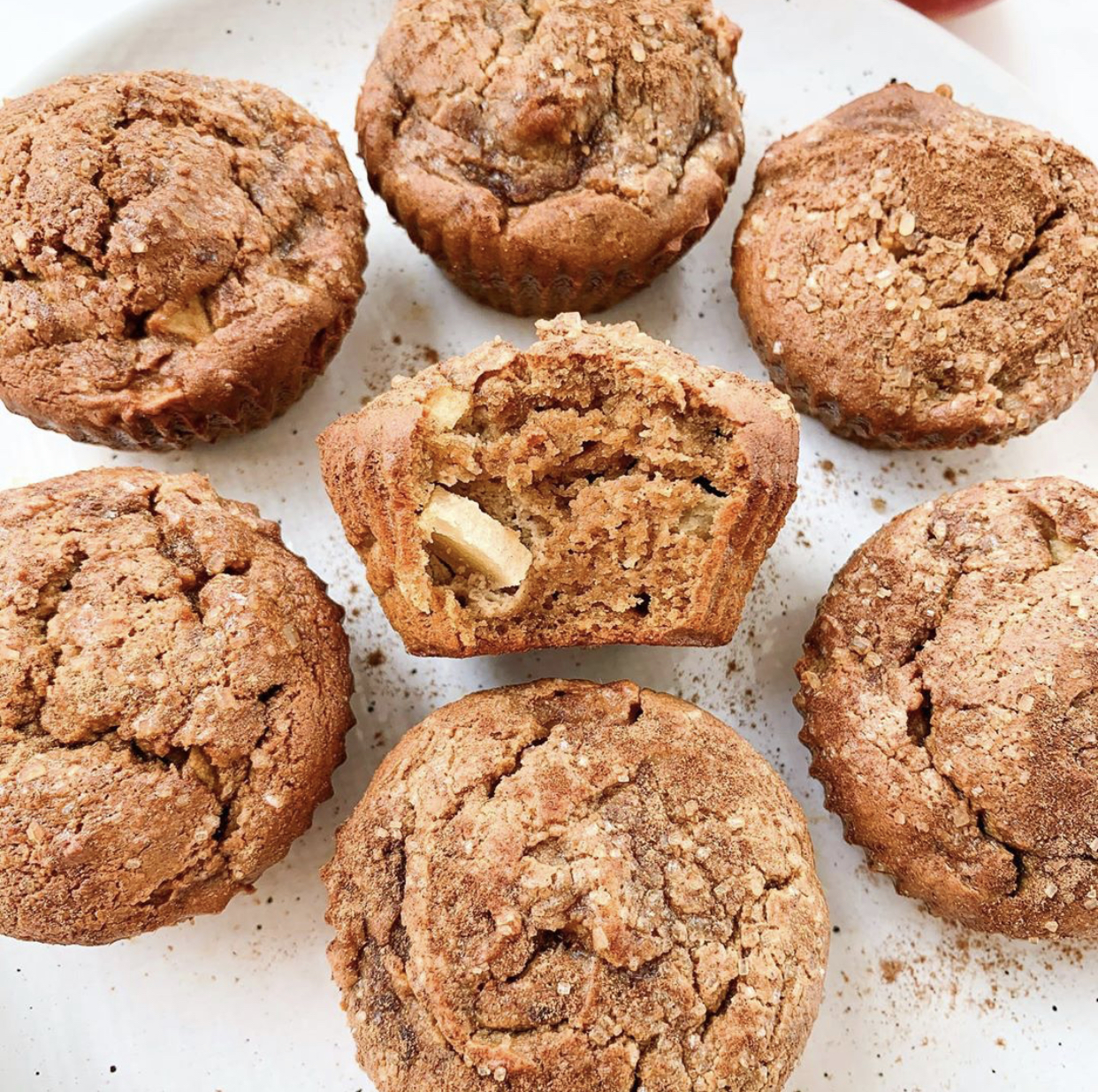 Paleo Apple Cinnamon Muffins - Calla's Clean Eats